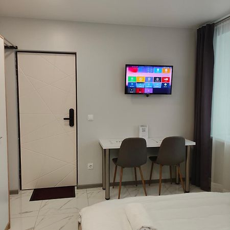 לבוב Pure Apartments Vip 2 מראה חיצוני תמונה